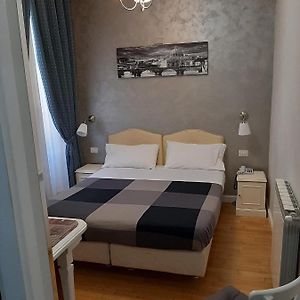 The Rome Suite